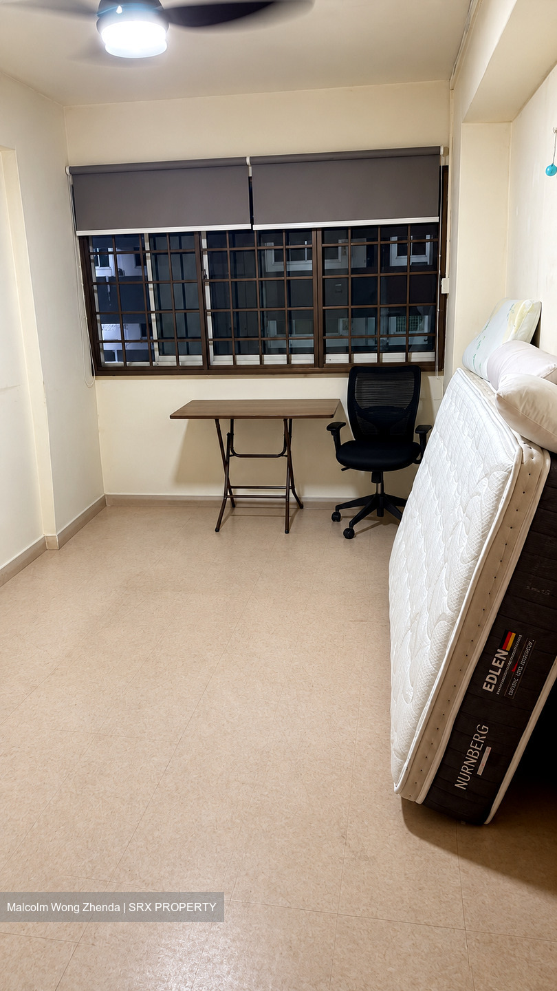 Blk 718 Jurong West Street 71 (Jurong West), HDB 4 Rooms #629371191